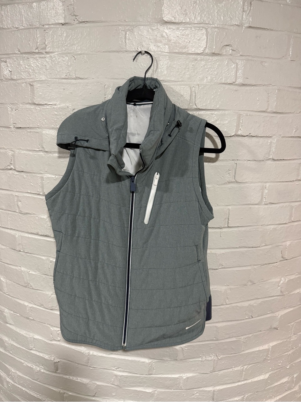 Nike Women's Quilted Sleeveless Jacket Vest - Green/Grey
